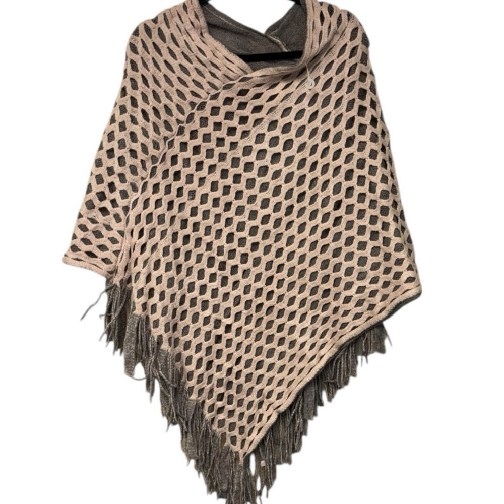NWT Cruise Club Elevator Knit Poncho w/Fringe